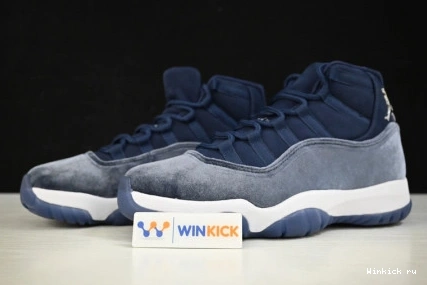 11 Jordan Air  “Midnight Navy” 1215